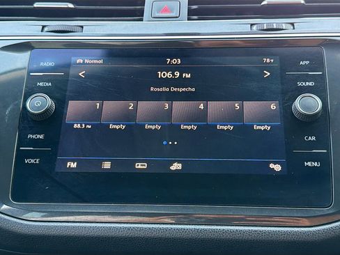 Used 2019 Volkswagen Tiguan SE w/ Panoramic Sunroof Package AWD/4WD image 29