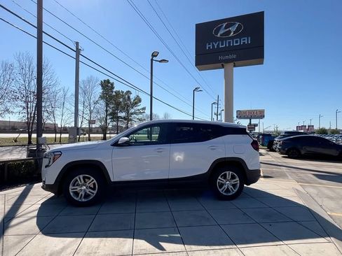 Used 2024 GMC Terrain SLE image 5