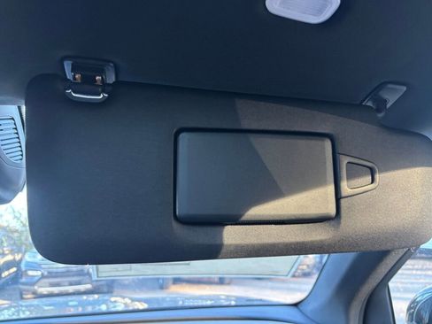 New 2026 Mercedes-Benz GLC 350e 4MATIC image 25