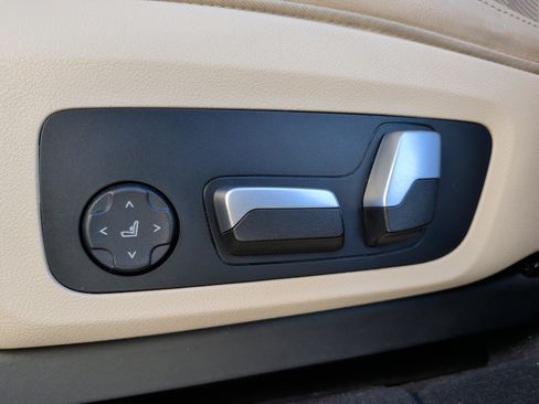 Used 2022 BMW X3 xDrive30i w/ Premium Package 2 image 27