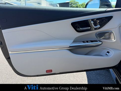 Certified 2025 Mercedes-Benz CLE 53 AMG 4MATIC Cabriolet image 20