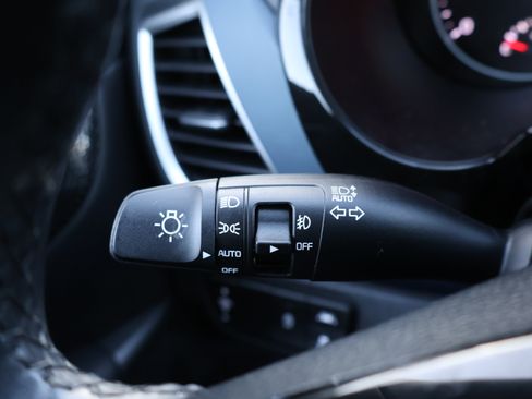 Used 2023 Kia Seltos S image 34