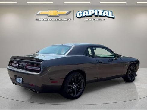 Used 2021 Dodge Challenger R/T Scat Pack RWD image 7