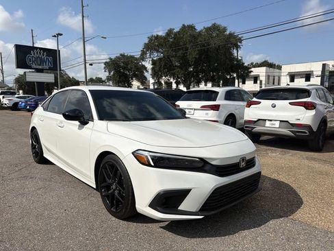 Used 2024 Honda Civic Sport image 4
