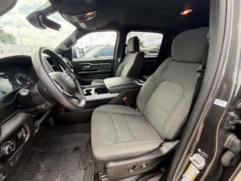 Used 2023 RAM 1500 Lone Star RWD image 28