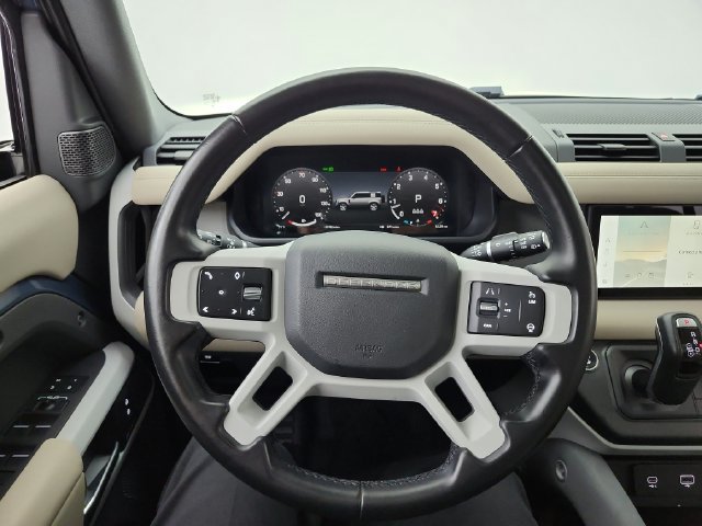 Used 2023 Land Rover Defender 110 S AWD/4WD image 46