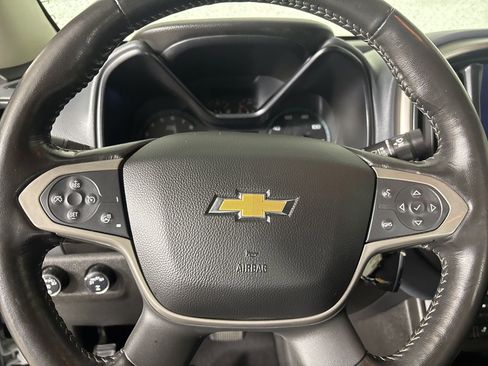 Used 2019 Chevrolet Colorado Z71 image 14