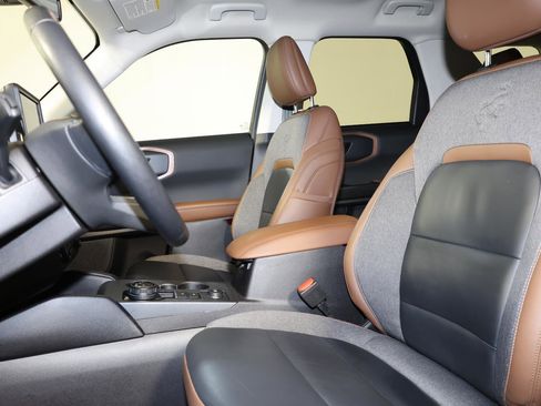 Used 2023 Ford Bronco Sport Outer Banks image 25