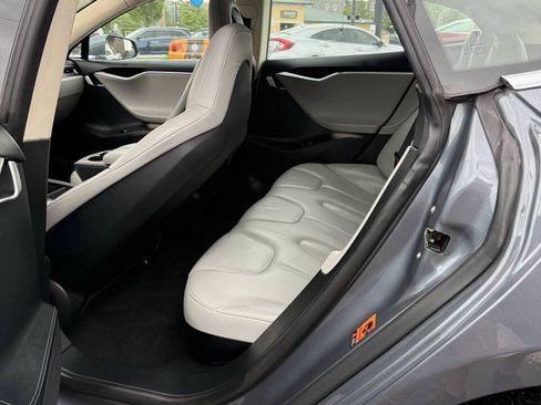 Used 2013 Tesla Model S RWD image 14