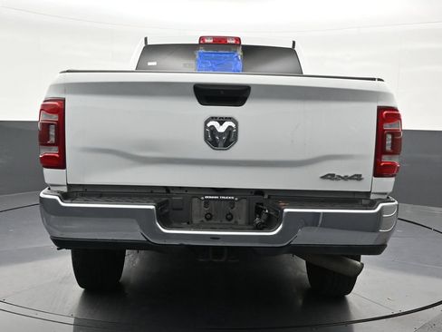 Used 2024 RAM 2500 Tradesman w/ Chrome Appearance Group AWD/4WD image 4