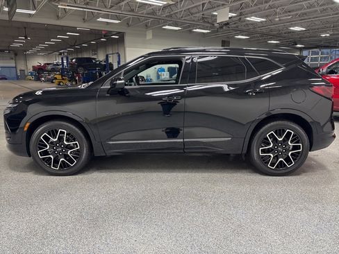 Used 2024 Chevrolet Blazer RS w/ LPO, Floor Liner Package image 4