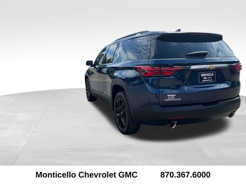 Used 2023 Chevrolet Traverse LT FWD image 6
