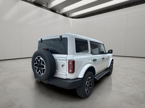 New 2026 Ford Bronco Outer Banks AWD/4WD image 5