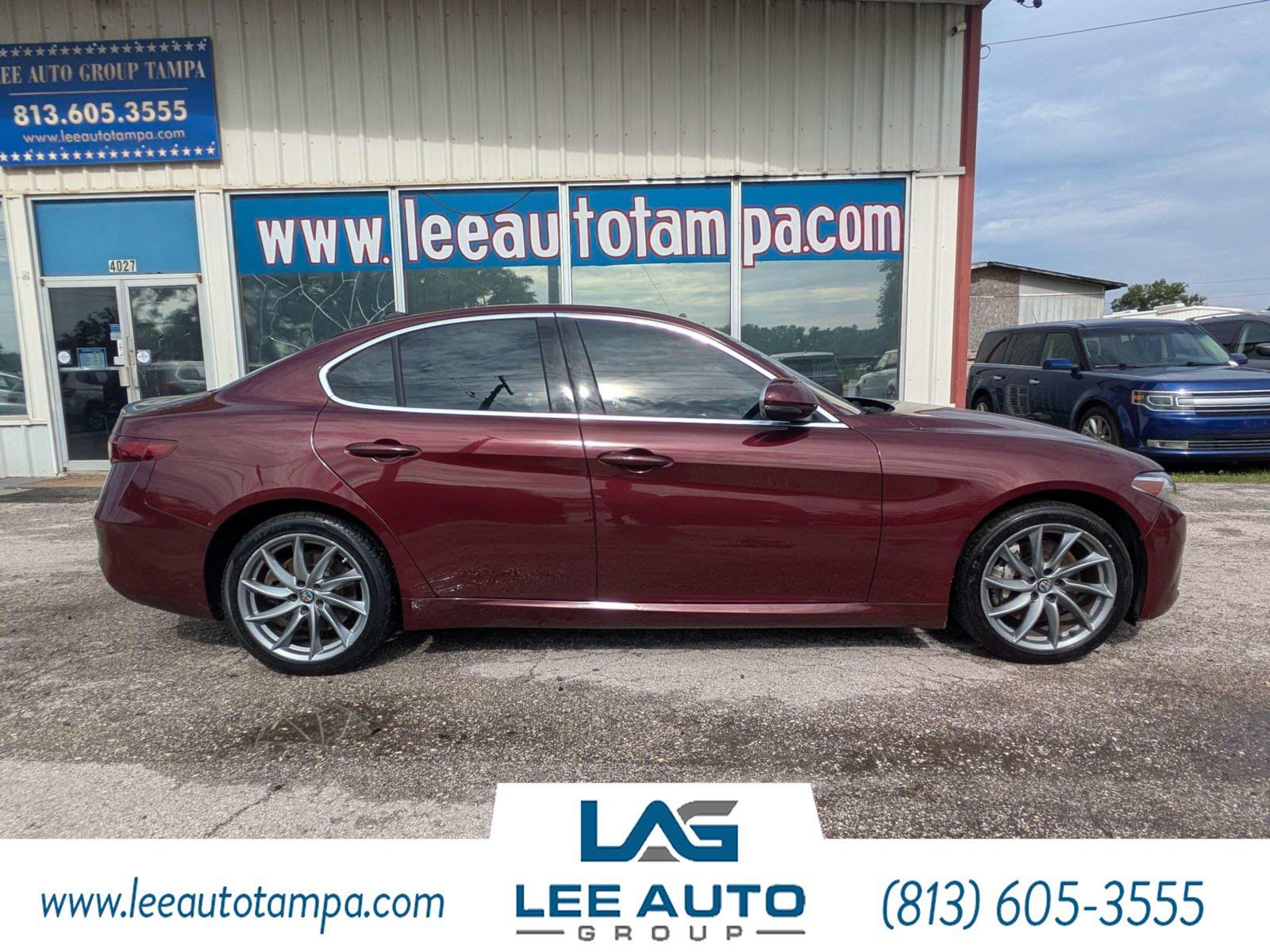 Used 2017 Alfa Romeo Giulia AWD image 2