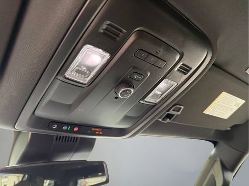 Used 2024 Chevrolet Tahoe LT AWD/4WD image 26