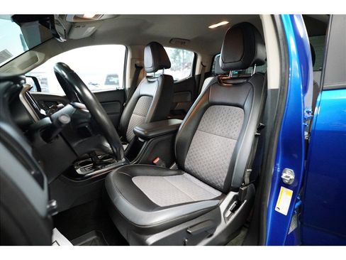 Used 2018 Chevrolet Colorado Z71 image 11