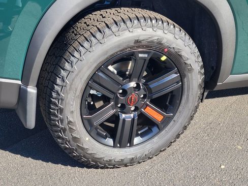 New 2026 Nissan Rogue SV AWD/4WD image 3