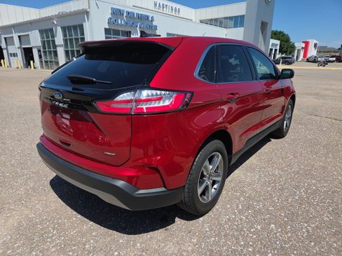 Used 2023 Ford Edge SEL w/ Convenience Package AWD/4WD image 5