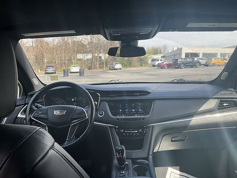 Used 2023 Cadillac XT5 Premium Luxury AWD/4WD image 15