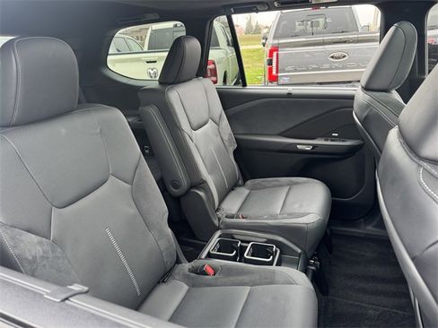 Used 2024 Lexus TX 350 AWD image 12