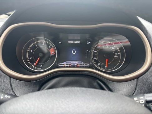 Used 2018 Jeep Cherokee Limited w/ High Altitude Package FWD image 34