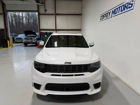 Used 2018 Jeep Grand Cherokee Trackhawk image 9