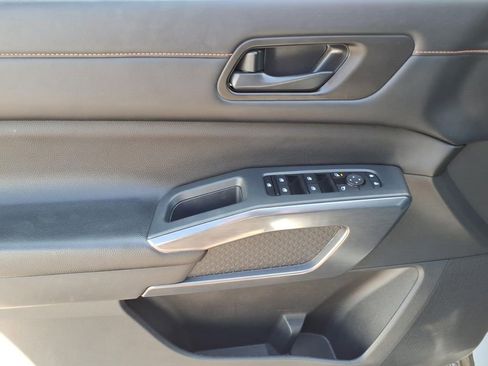 Used 2024 Nissan Pathfinder Rock Creek AWD/4WD image 14
