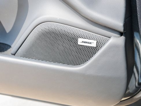 Certified 2021 Porsche Taycan 4S image 22