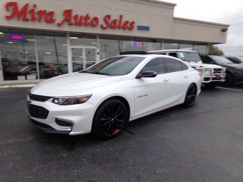 Used 2018 Chevrolet Malibu LT w/ Redline Edition FWD image 43