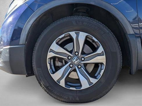 Used 2017 Honda CR-V LX image 24