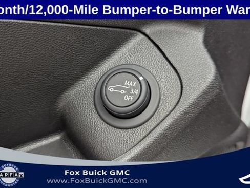 Used 2023 GMC Terrain SLT w/ Infotainment Package II AWD/4WD image 27
