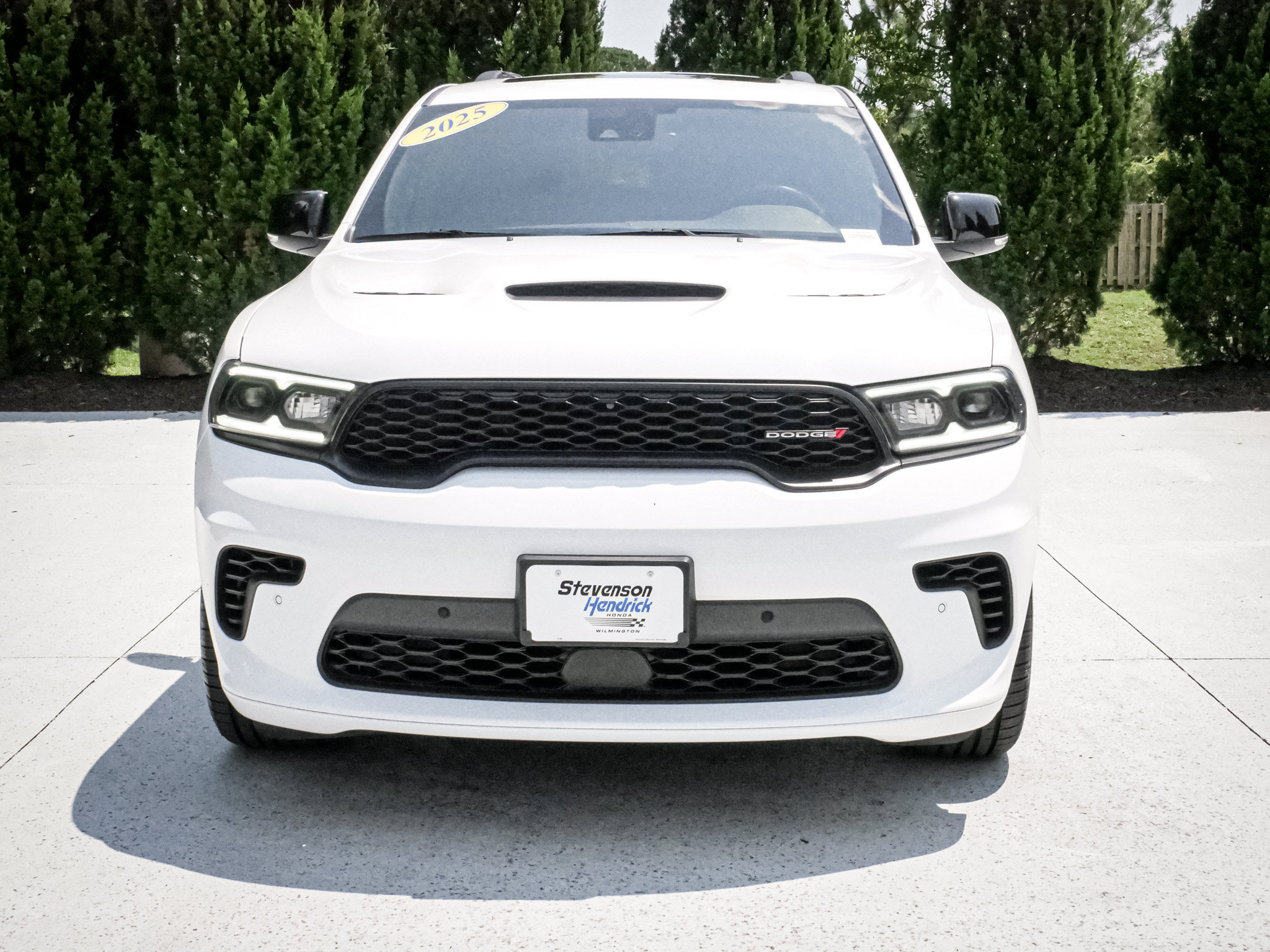 Used 2025 Dodge Durango R/T AWD/4WD image 3