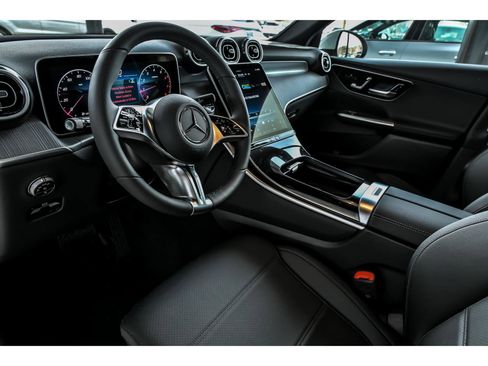 New 2026 Mercedes-Benz GLC 300 4MATIC image 6