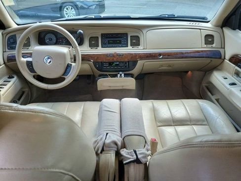Used 2010 Mercury Grand Marquis LS RWD image 21