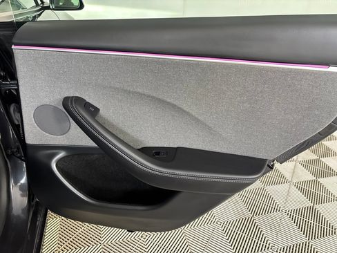 Used 2025 Tesla Model 3 Long Range RWD image 19