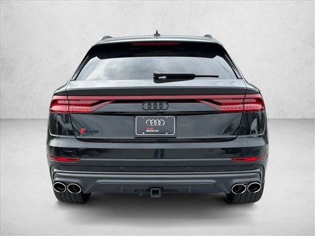 Used 2023 Audi SQ8 Premium Plus w/ Carbon Optic Package AWD/4WD image 4