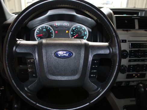 Used 2012 Ford Escape XLT FWD image 12