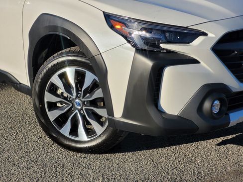 Used 2024 Subaru Outback Limited image 9