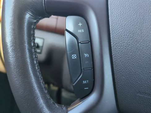 Used 2014 Buick Enclave Premium w/ Trailering Provision Package image 25