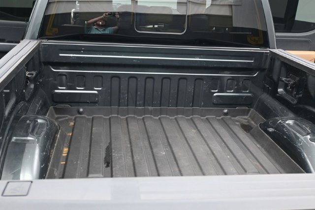 Certified 2021 Ford F150 Lariat w/ Trailer Tow Package AWD/4WD image 18