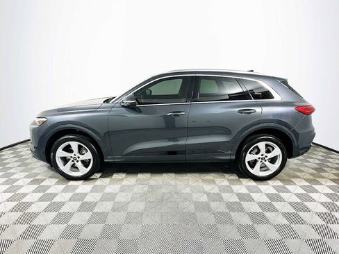 Used 2025 Audi Q5 Premium Plus w/ Premium Plus AWD/4WD image 4