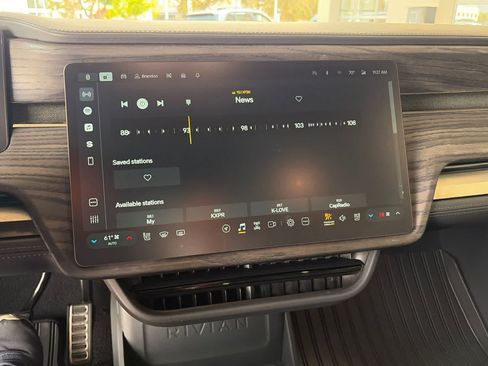 Used 2022 Rivian R1T Launch Edition AWD/4WD image 19