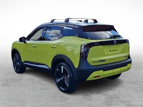 New 2026 Nissan Kicks SR w/ SR Premium Package image 3