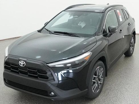 New 2026 Toyota Corolla Cross XLE FWD image 10