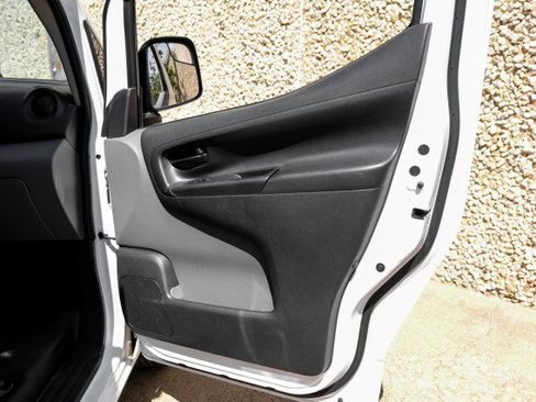 Used 2019 Nissan NV200 S w/ Cruise Control Package FWD image 40