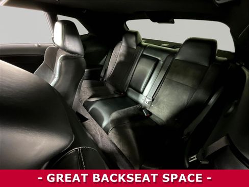 Used 2016 Dodge Challenger R/T Scat Pack RWD image 21
