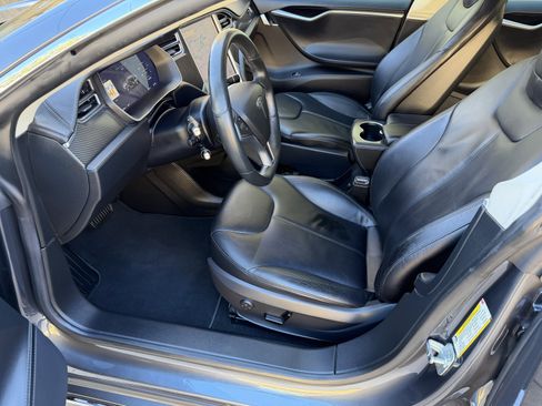 Used 2014 Tesla Model S 85 image 10