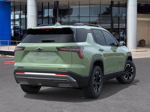 New 2026 Chevrolet Equinox ACTIV image 4