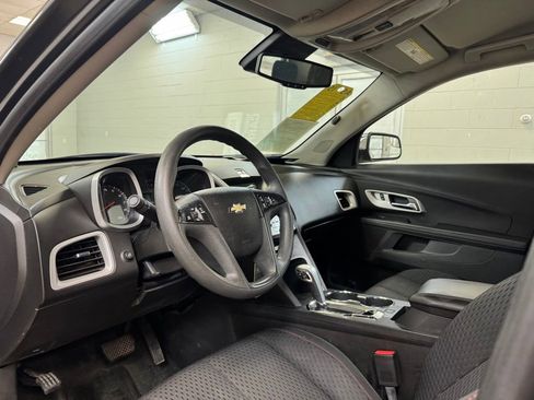 Used 2014 Chevrolet Equinox LS AWD/4WD image 13