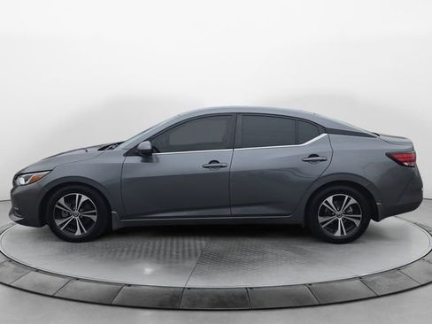 Used 2021 Nissan Sentra SV image 2